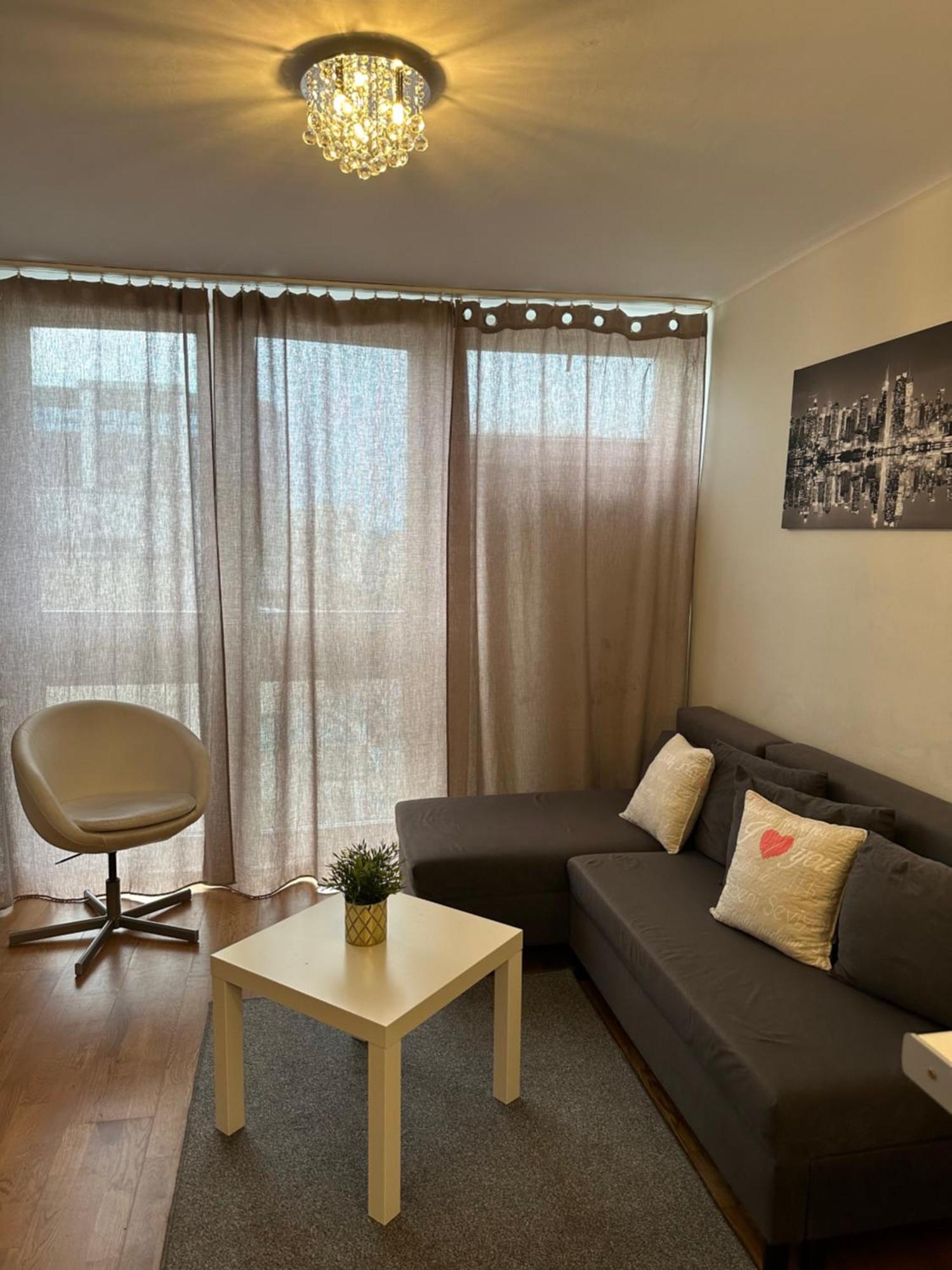 Coser Apartamenty Centrum Варшава Экстерьер фото