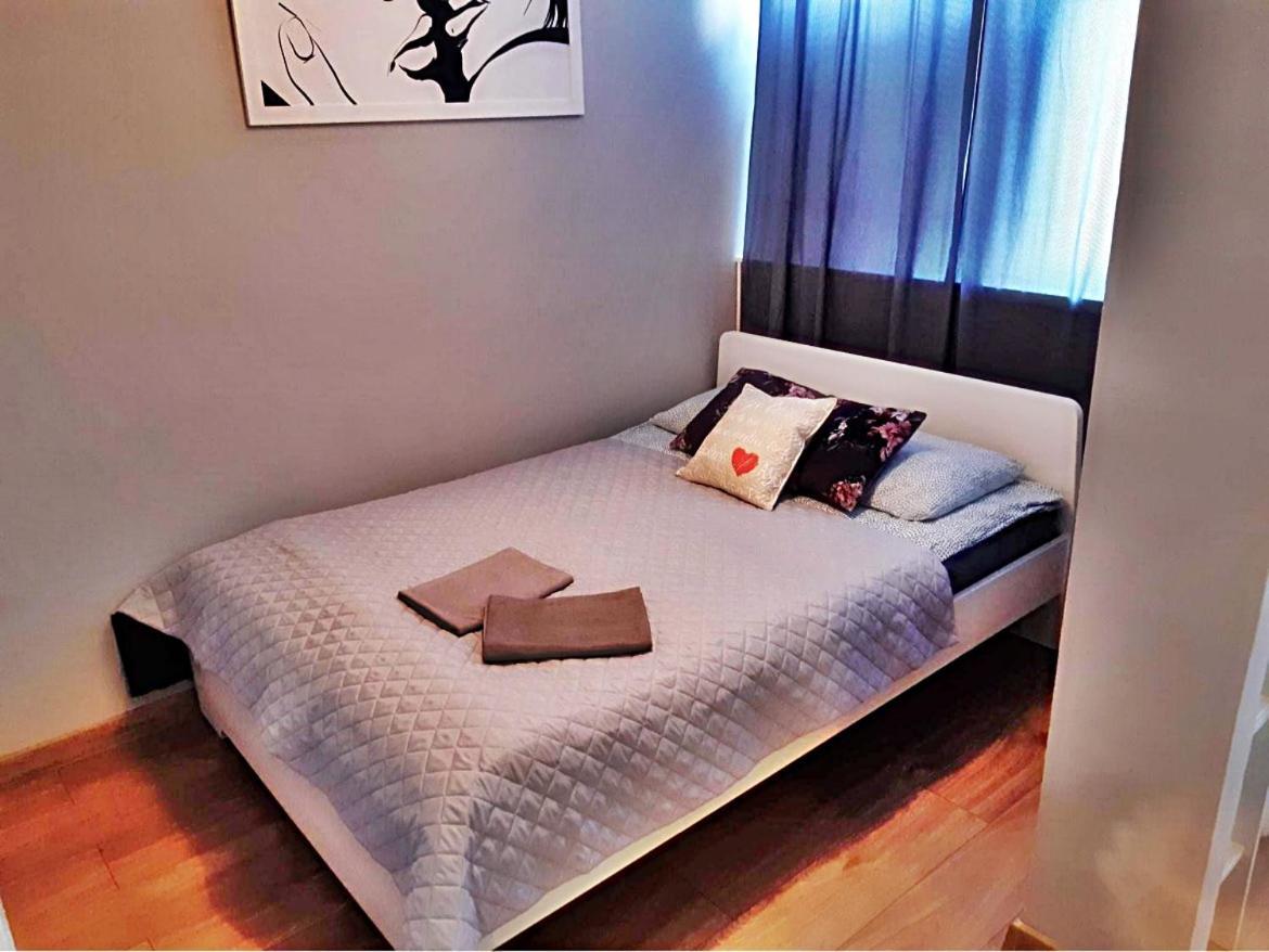 Coser Apartamenty Centrum Варшава Экстерьер фото