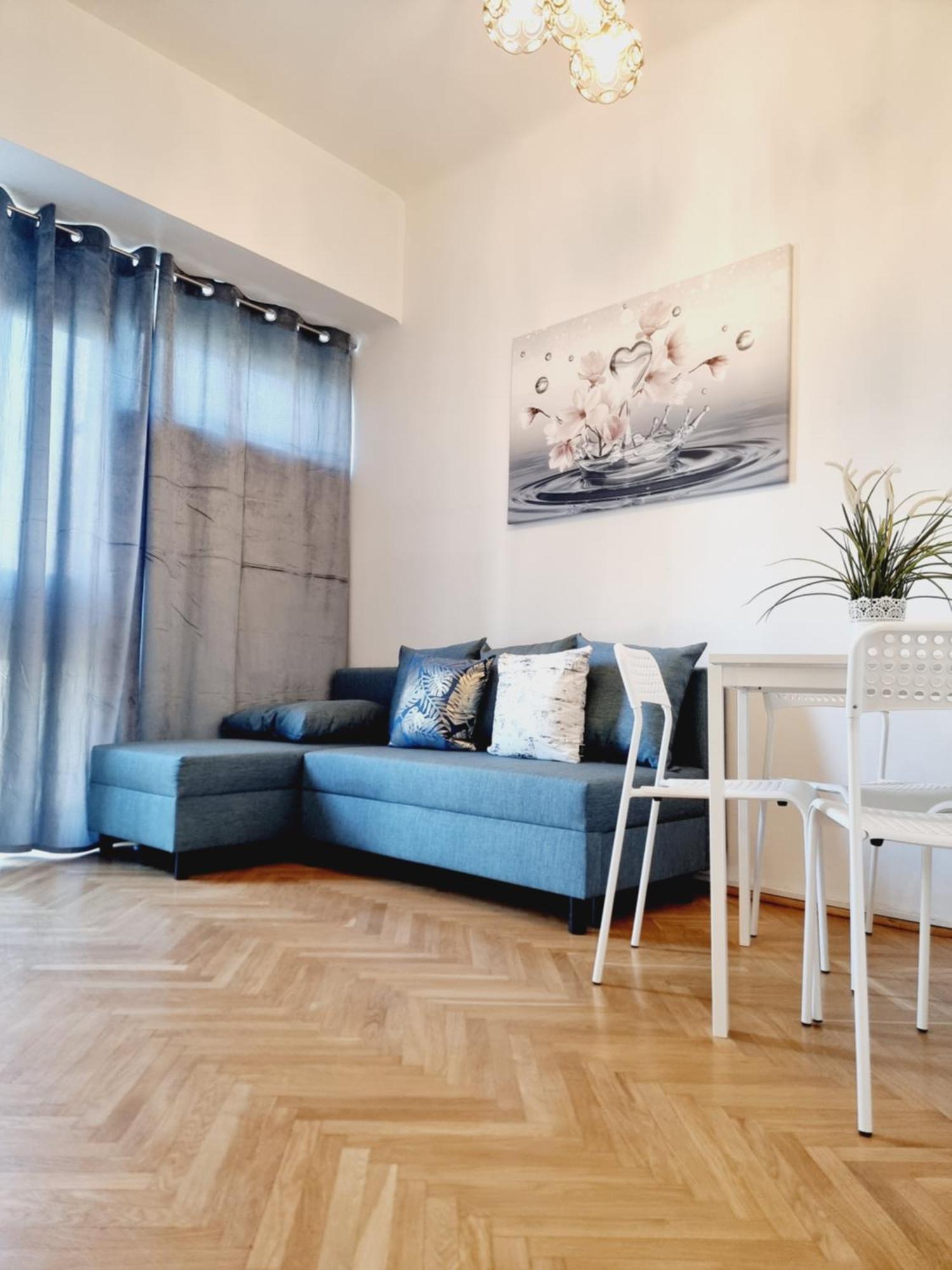 Coser Apartamenty Centrum Варшава Экстерьер фото